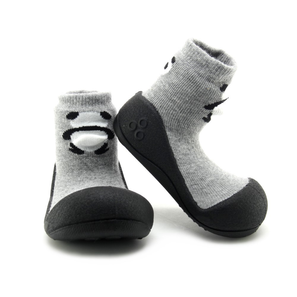 Zapatos Attipas Panda Gris