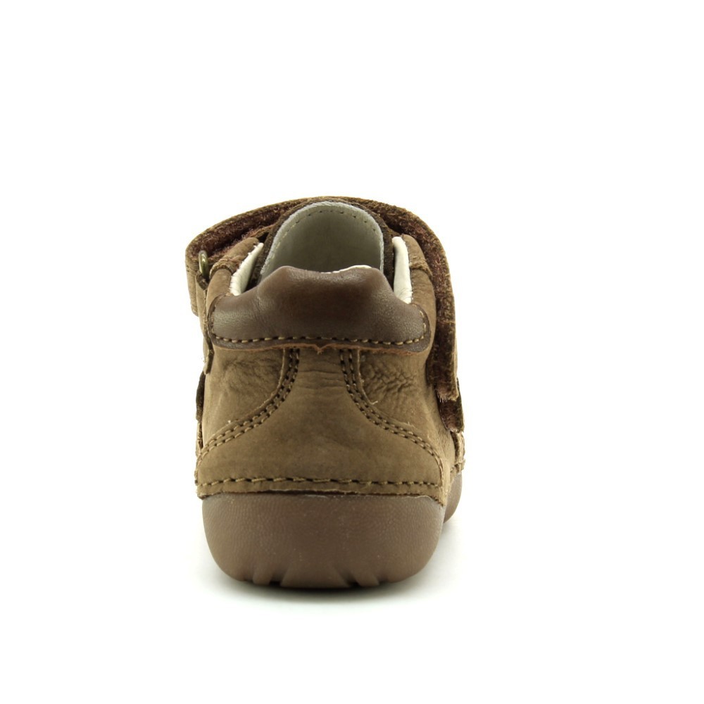 Zapatos D.D.step 015-111A Marrón
