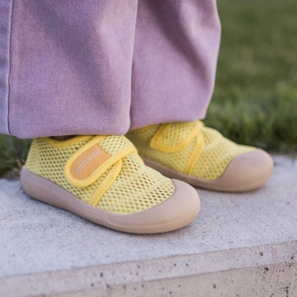 Zapatillas respetuosas Milash Fun Amarillo