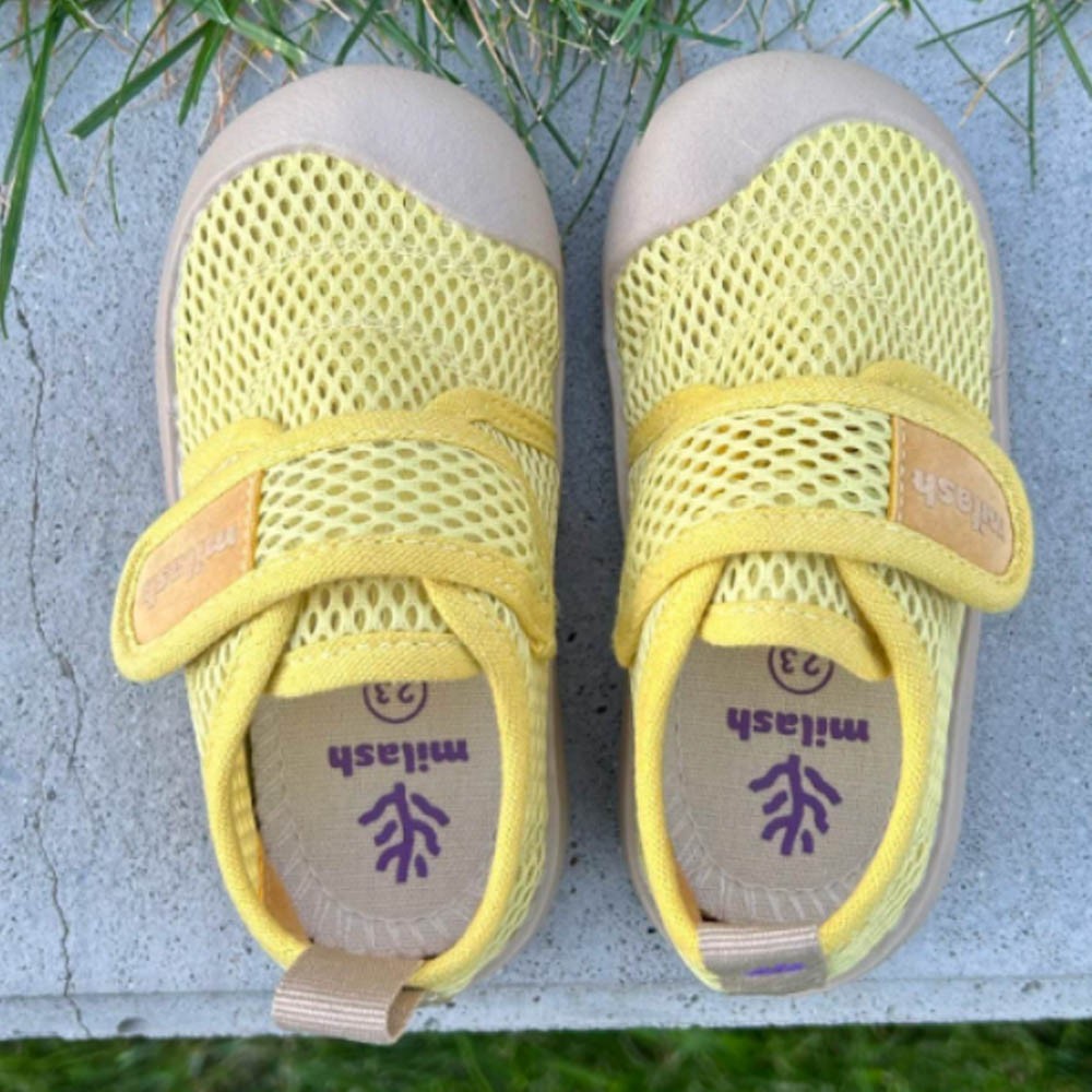 Zapatillas respetuosas Milash Fun Amarillo