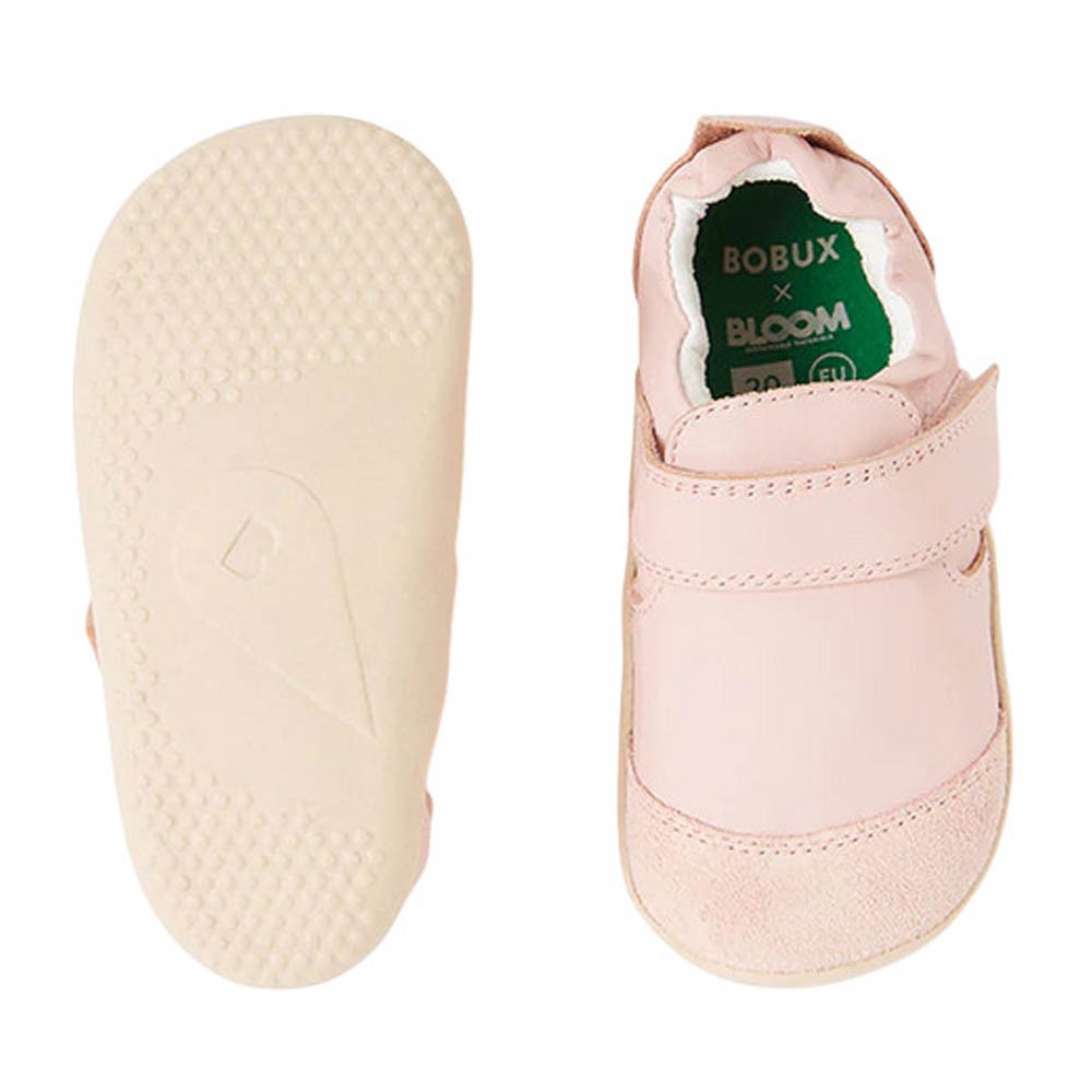 Zapatos respetuosos Bobux Marvel Rosa