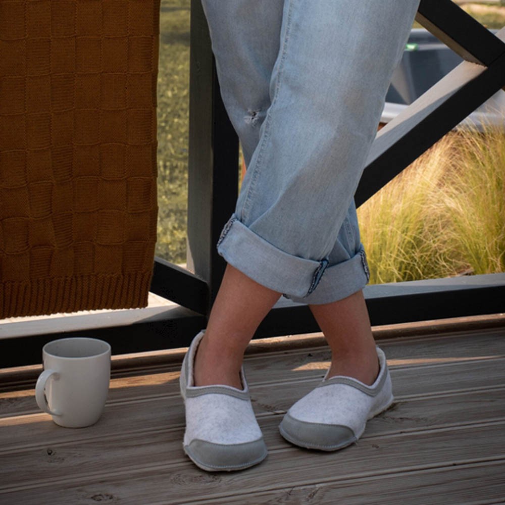 Zapatillas de casa barefoot OmaKing fieltro Blanco
