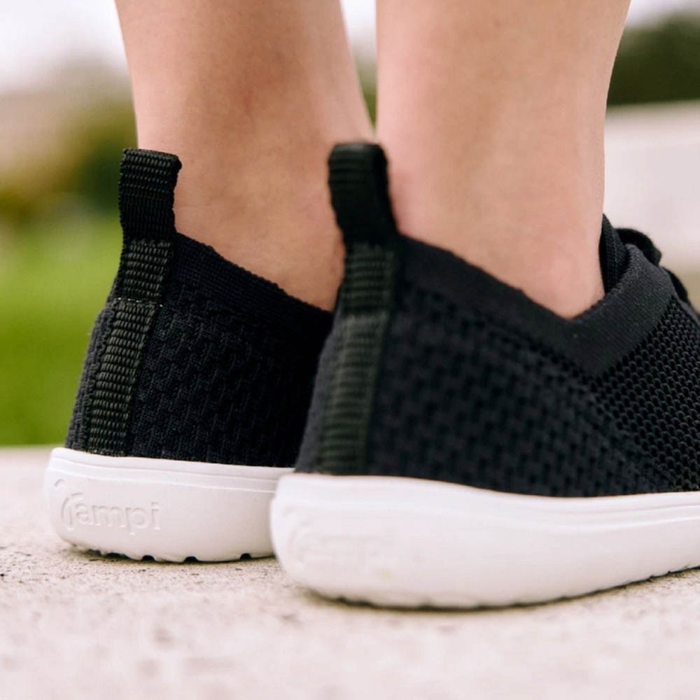 Zapatillas Barefoot Jonap Lucy Negro