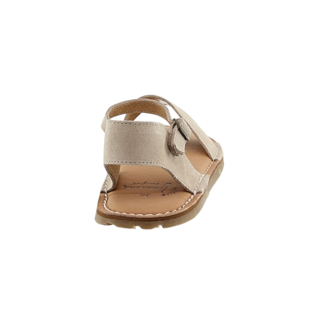 Sandalias barefoot Boston Aitana Serraje Beige