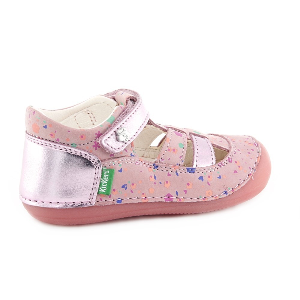 Sandalias cerradas Kickers Sushy Rosa