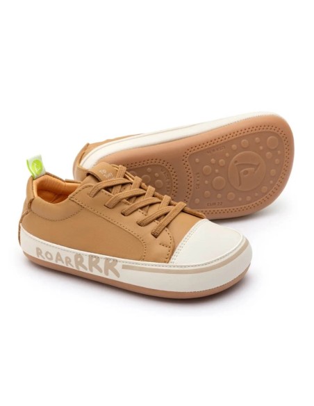 Zapatos respetuosos Tip Toey Joey Funky Roar Camel