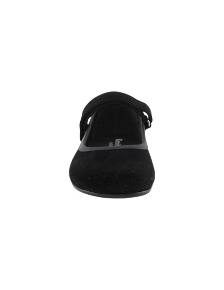 Merceditas Barefoot Banditos Ballet Negro.