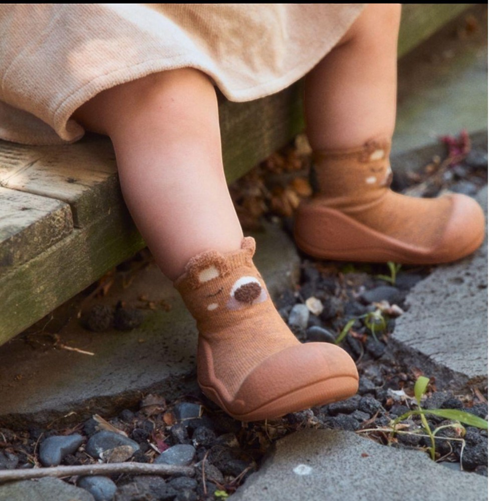 Zapatos primeros pasos Attipas Capybara Brown